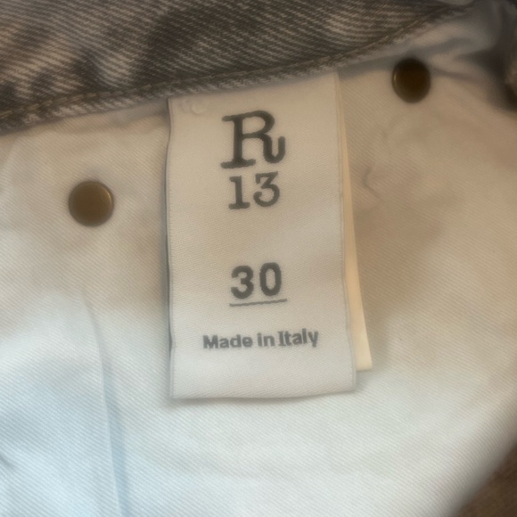 R13 Designer Boyfriend Jeans in Sunfade Mauve (Gray) Size 30 EUC Crop Italy - Picture 12 of 15